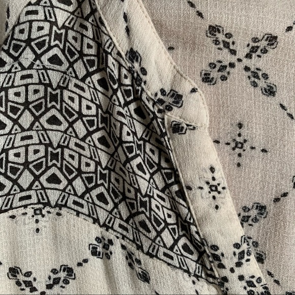 Lucky Brand Long Sleeve Blouse - Picture 2 of 4